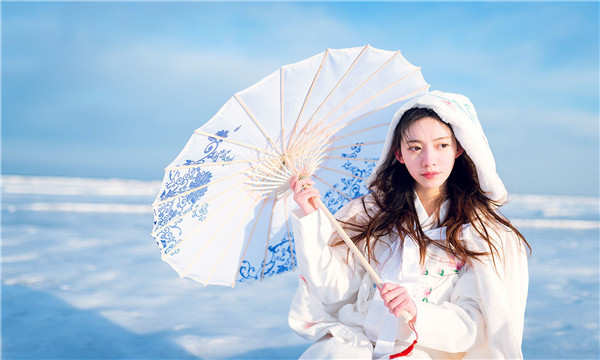 洞口试管代怀生子多少钱一个？助孕之路的费用分析与方案选择